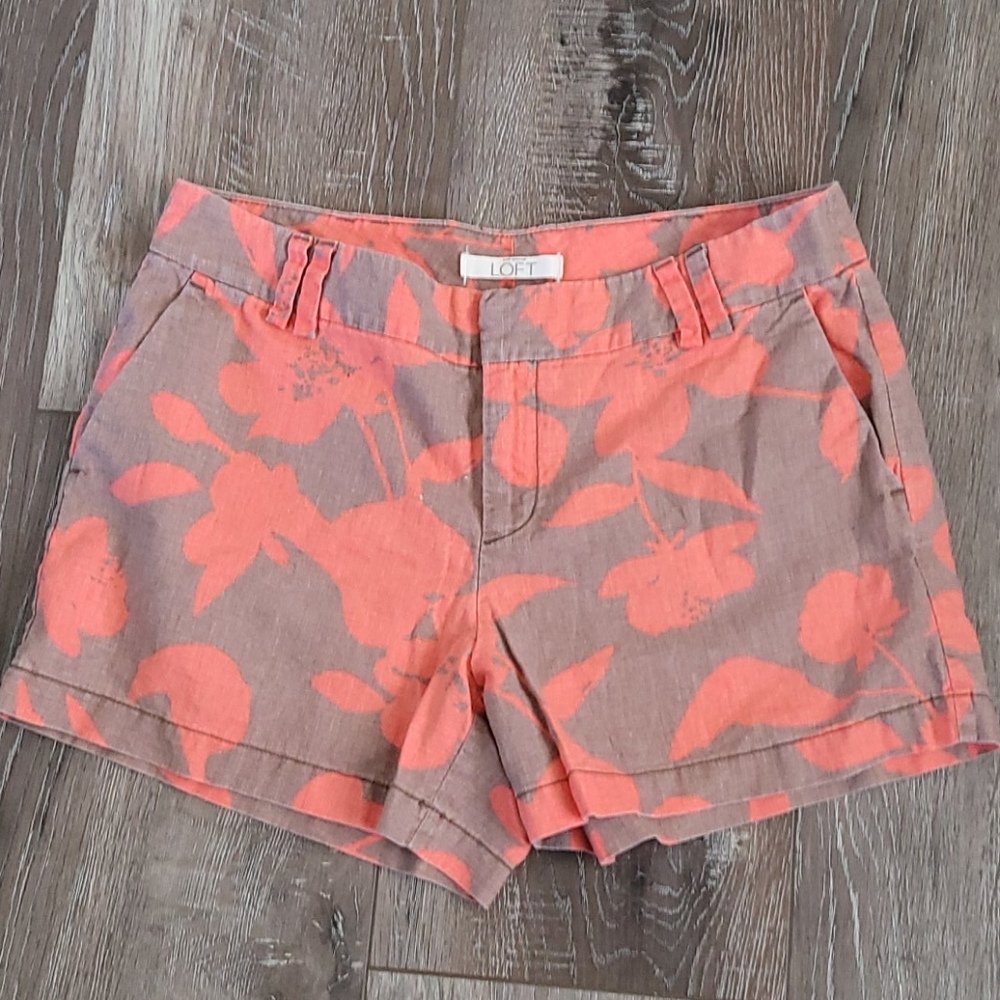 Ann Taylor loft shorts beige & coral floral 10